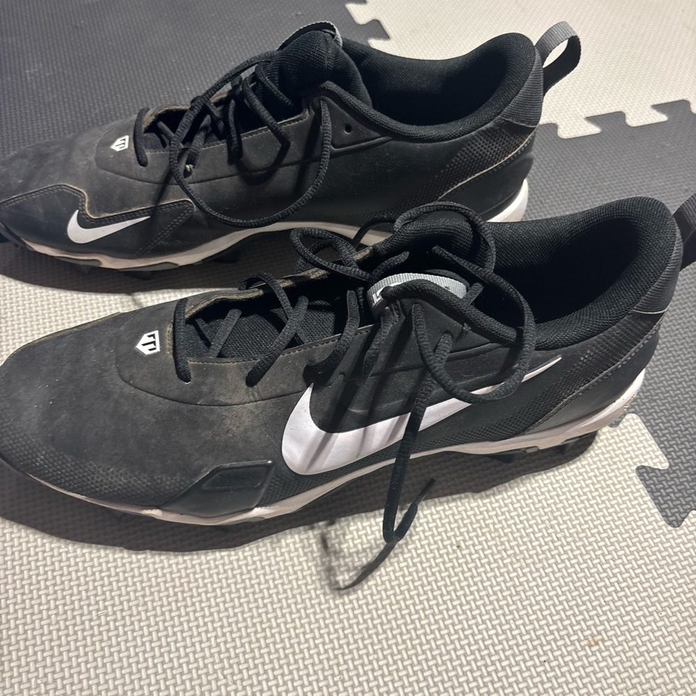 Nike Black and Gray Sneakers